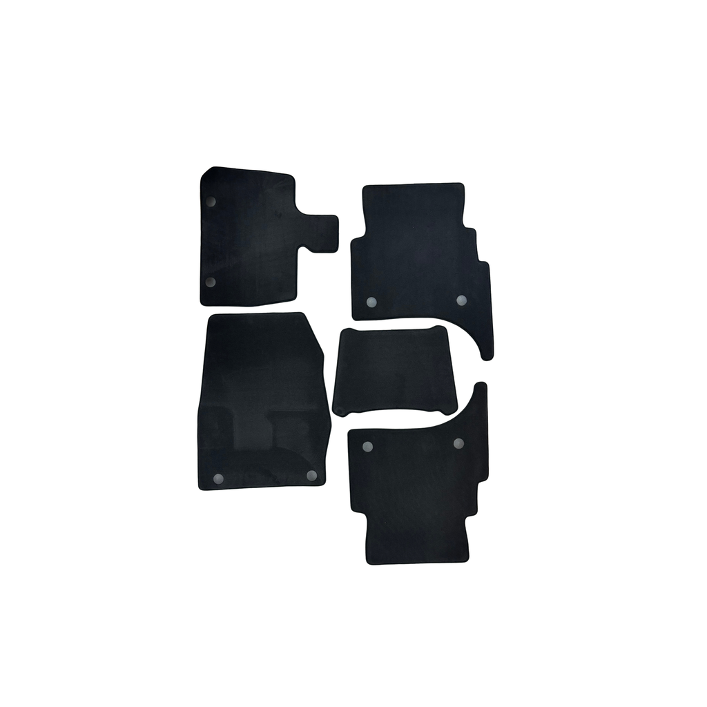 Premium Floor Mats – Custom Fit for Range Rover Sport 2023+