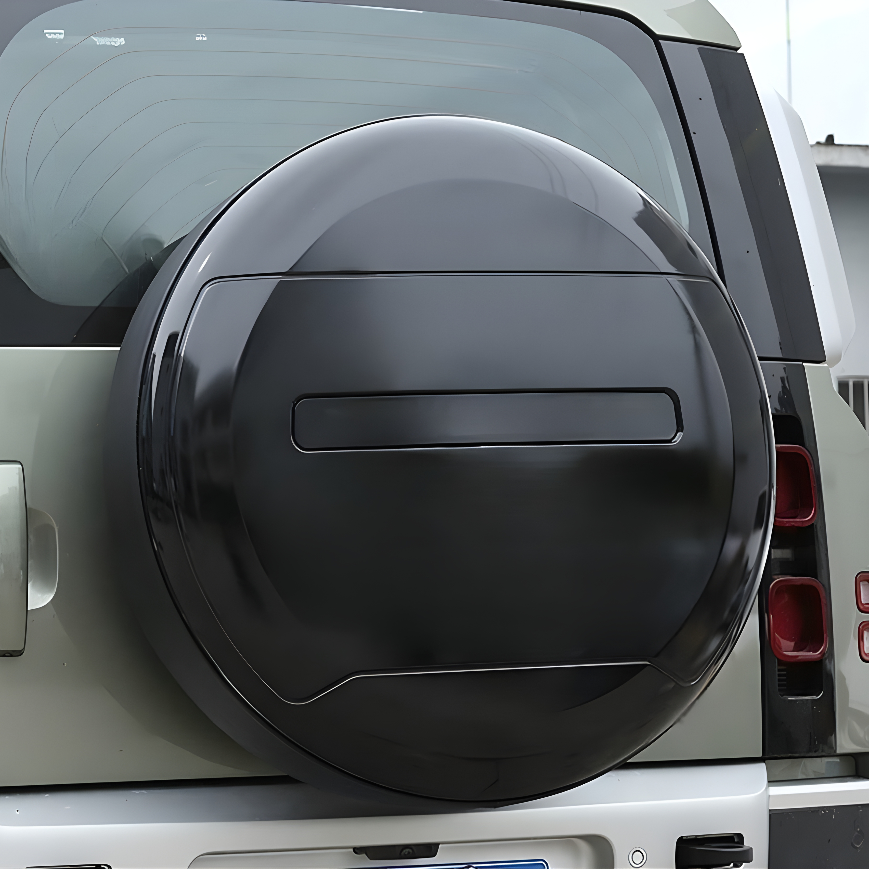 BLACK SPARE TIRE COVER – LAND ROVER DEFENDER 90 / 110 / 130 (2020+)